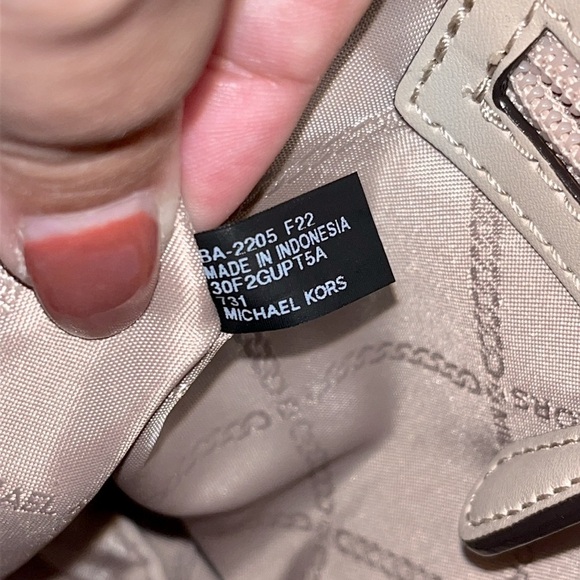 Michael Kors GoldBrown Sullivan Logo Convertible Handbag Strap not incl. - Picture 15 of 16